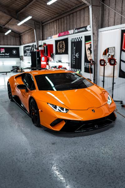 Lamborghini Huracan Performante